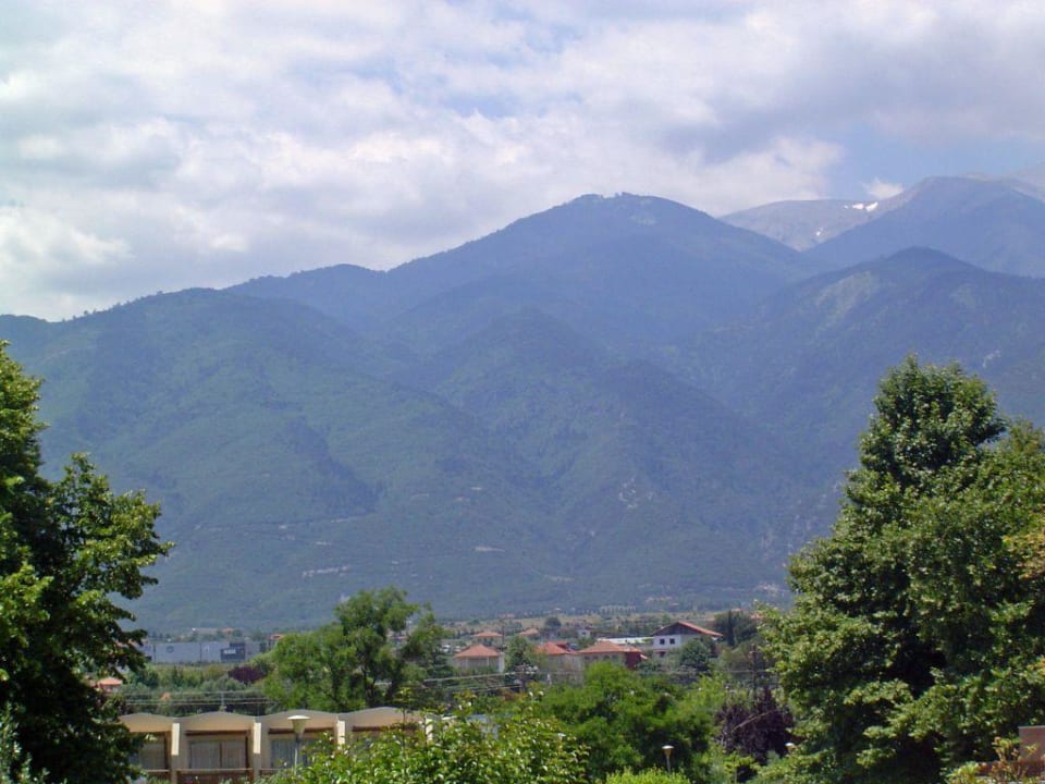 Blick vom Hotel auf den Olymp Hotel Dion Palace Resort and Spa