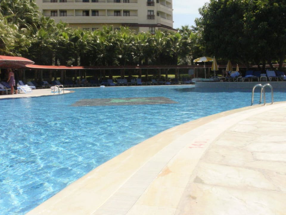 Pool Miramare Queen Hotel