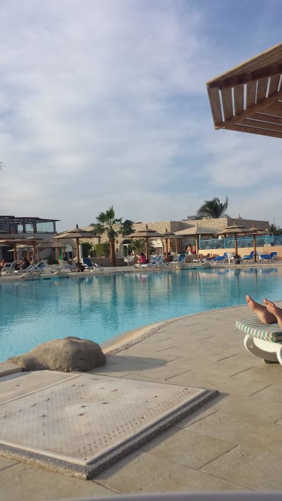 Pool Aladdin Beach Resort