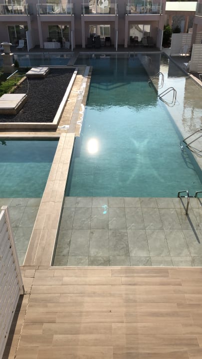 Pool Sandy Villas Resort