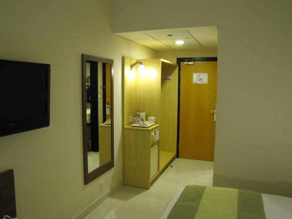 Der Kleiderschrank  Citymax Hotel Al Barsha