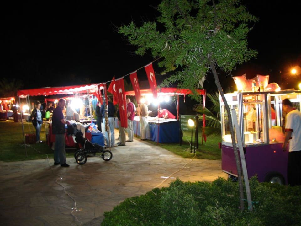 Türkischer Basar Blue Waters Club