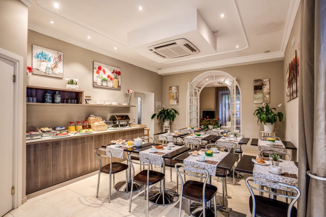 Gastro Hotel Rome Garden