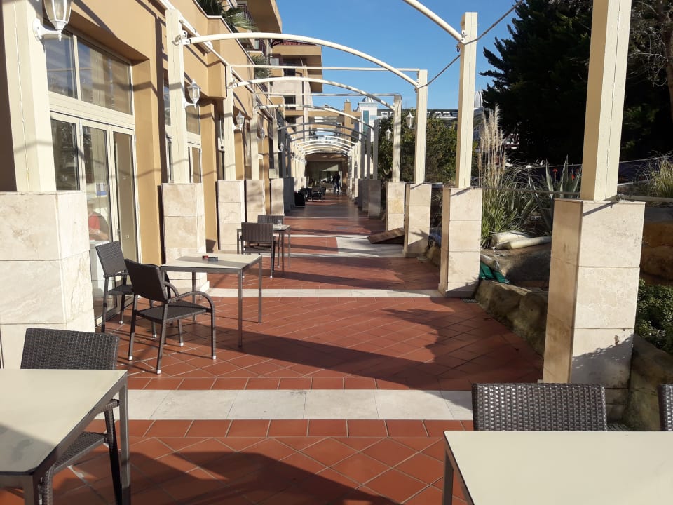 Gartenanlage TUI BLUE Xanthe