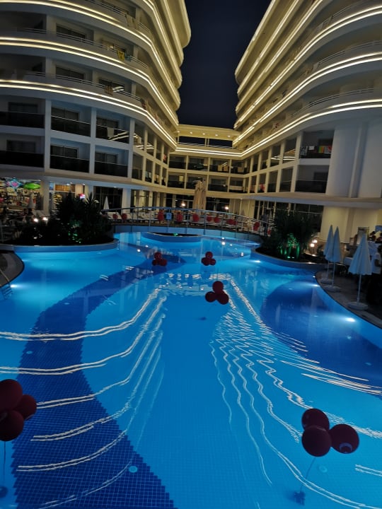 Pool Laguna Beach Alya Resort & Spa Hotel