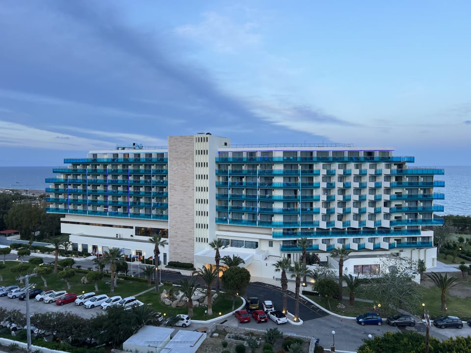 Außenansicht Hotel Calypso Beach