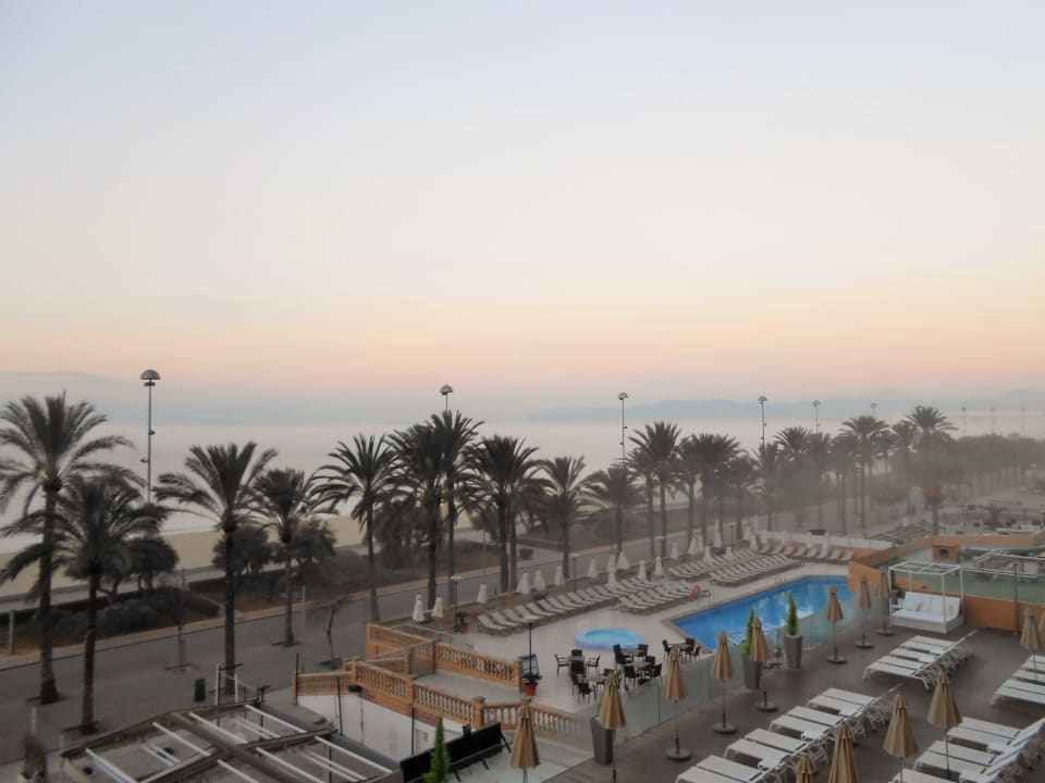 Blick zum Pool allsun Hotel Pil-lari Playa