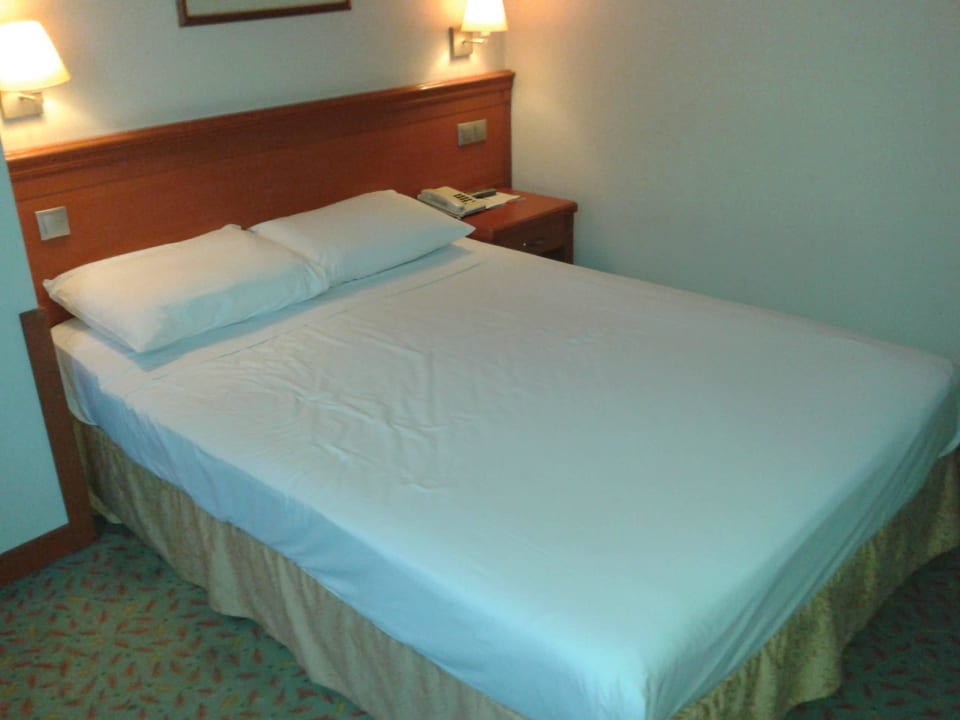 Bett sauber und relativ neu Grand Hotel Yavuz