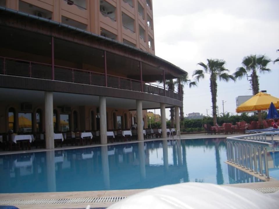 Aussenanlage Doris Aytur Hotel