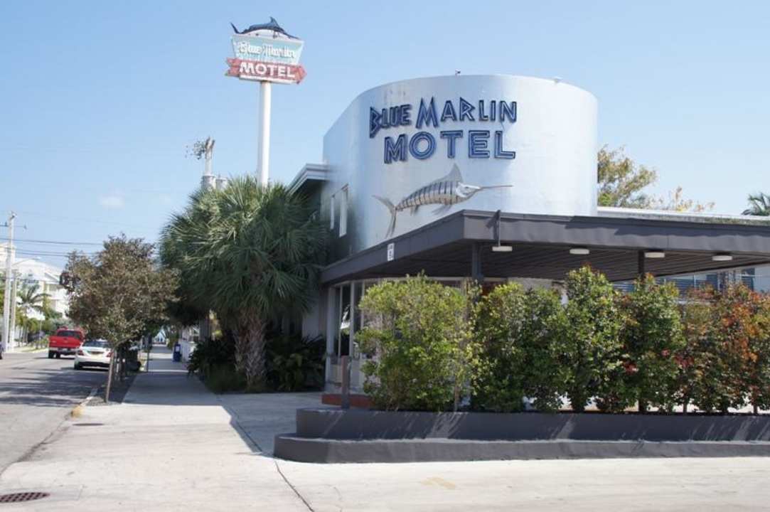 Hotel von aussen Motel Blue Marlin
