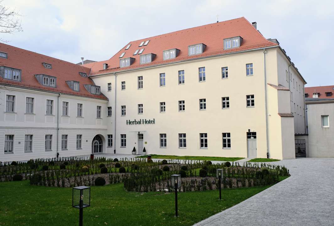 Außenansicht Herbal Hotel Wrocław