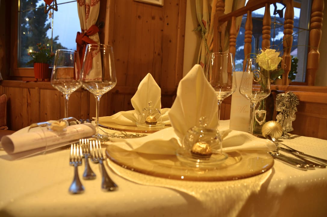 Festliches Tischgedeck Hotel Brunnenhof