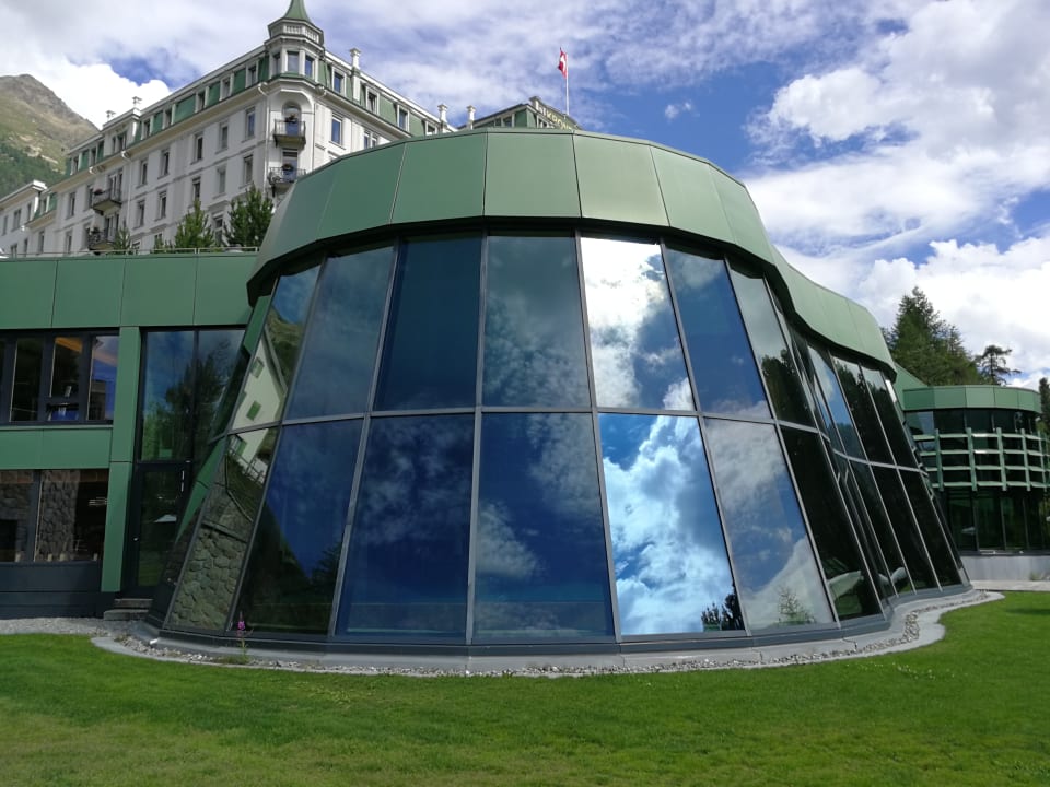 Pool Grand Hotel Kronenhof Pontresina