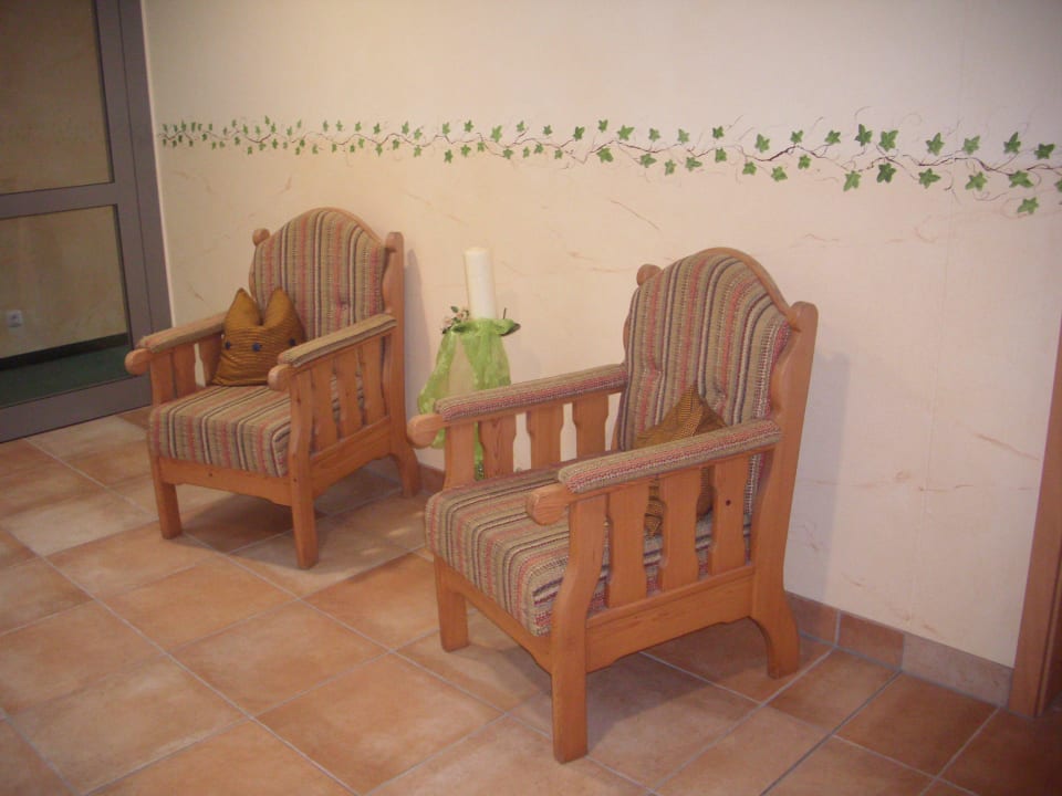 Flur. Zugang zu den Zimmern. Hotel-Gasthof-Fellner