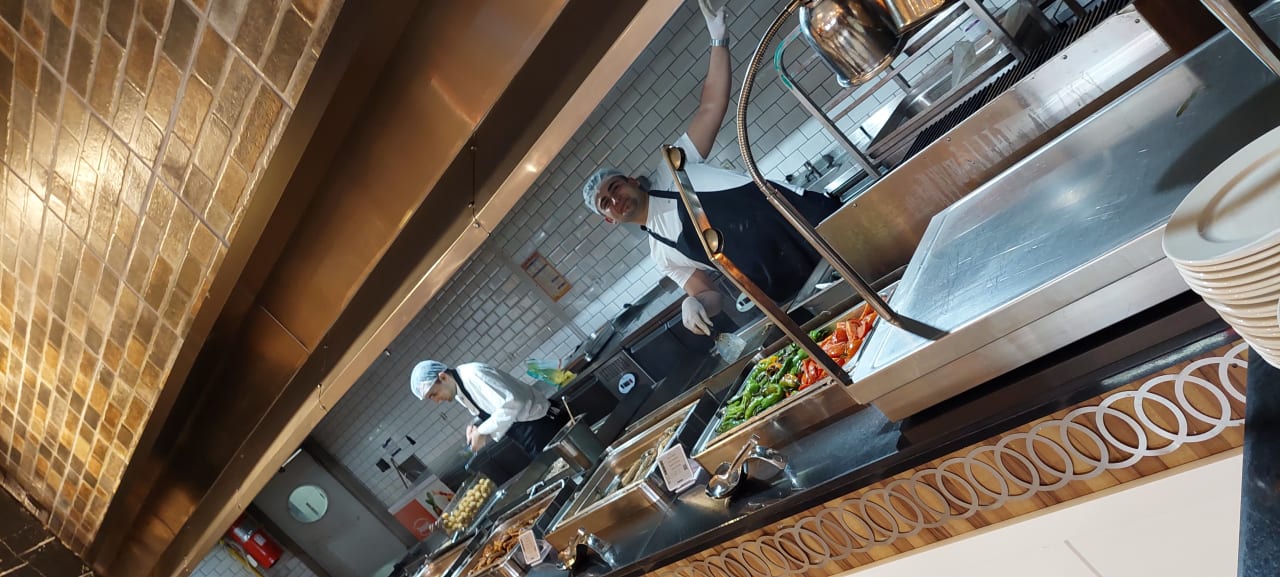 Gastro Hotel Royal Garden Beach