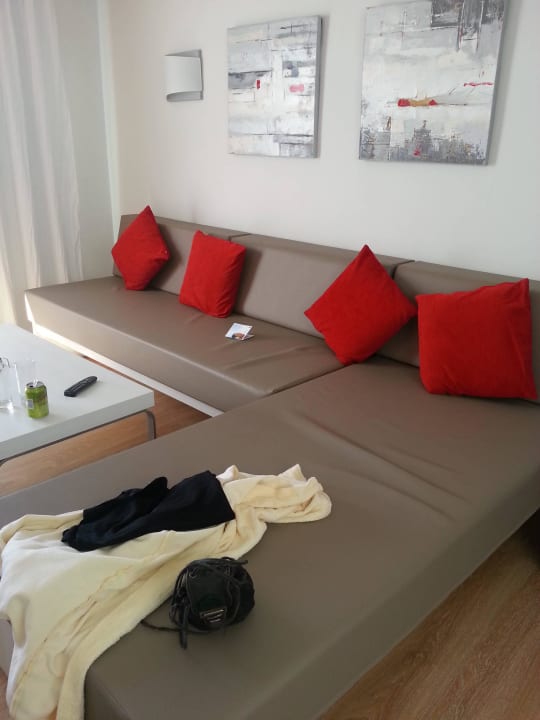 Geräumiges Wohnzimmer Sentido Aequora Lanzarote Suite