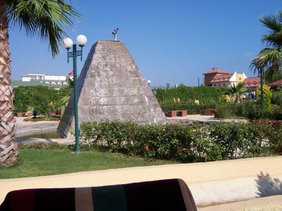 Gatrenlandschaft Grand Seker Hotel