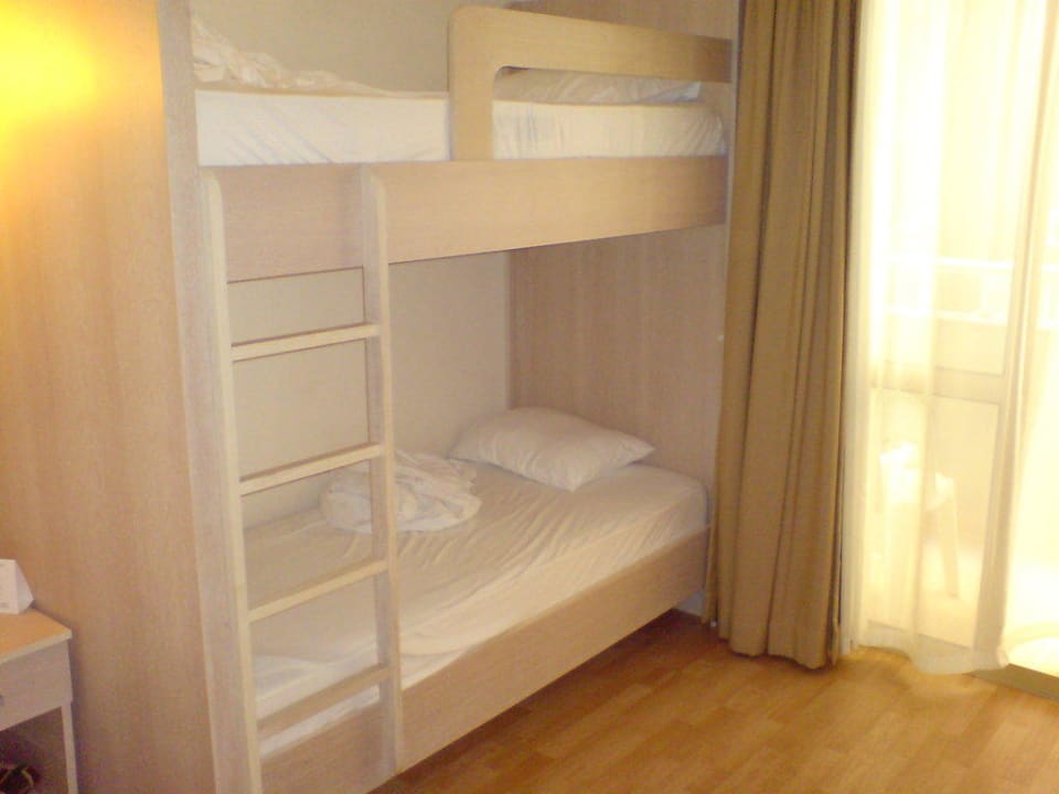 Doppelstockbett Side Breeze Hotel