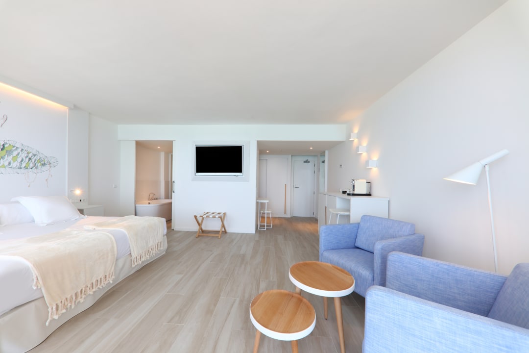 Zimmer Iberostar Waves Bahia de Palma