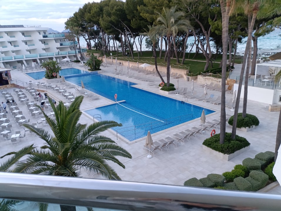 Pool Iberostar Waves Playa de Muro