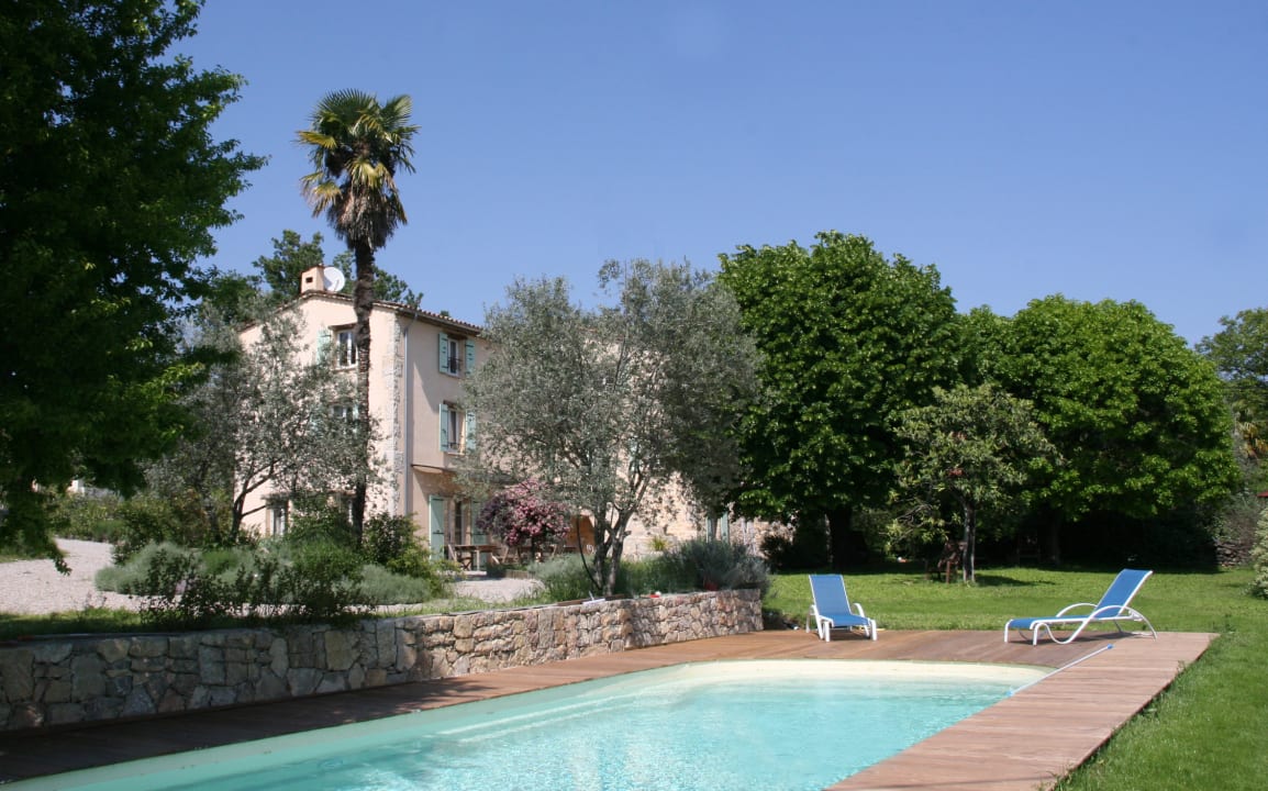 Außenansicht Bed & Breakfast L'Escale Provençale