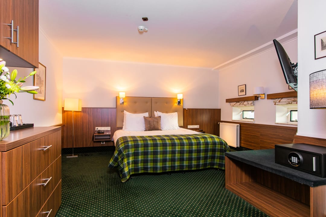 Zimmer Golden Tulip Hotel Central