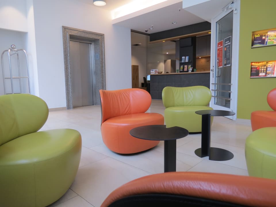 Lobby Comfor Hotel Frauenstrasse