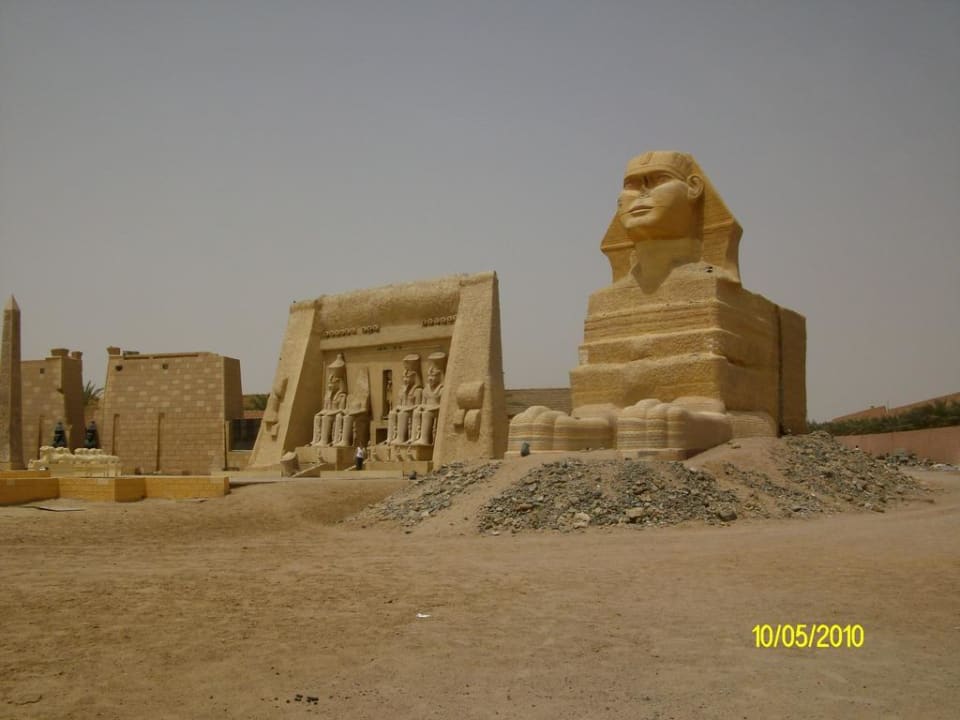 Die Sphinx Pickalbatros Alf Leila Wa Leila Resort - Neverland Hurghada