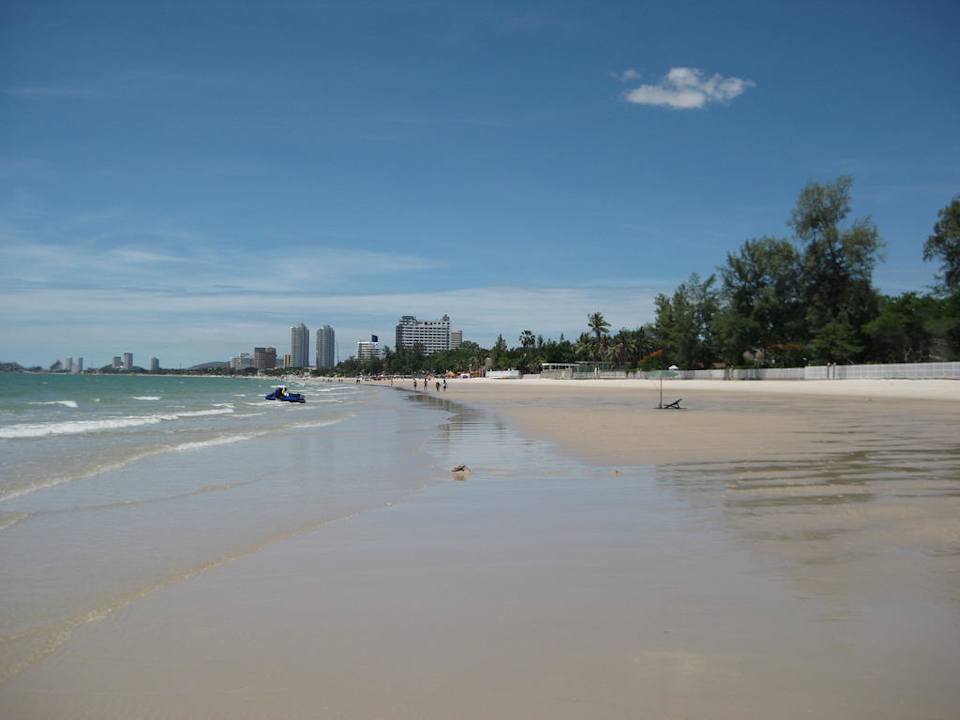 Soweit die Füße tragen Laksasubha Hua Hin