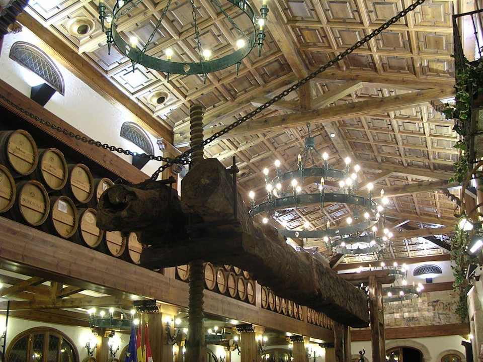 Hall de entrada Hotel Area Tudanca-Aranda