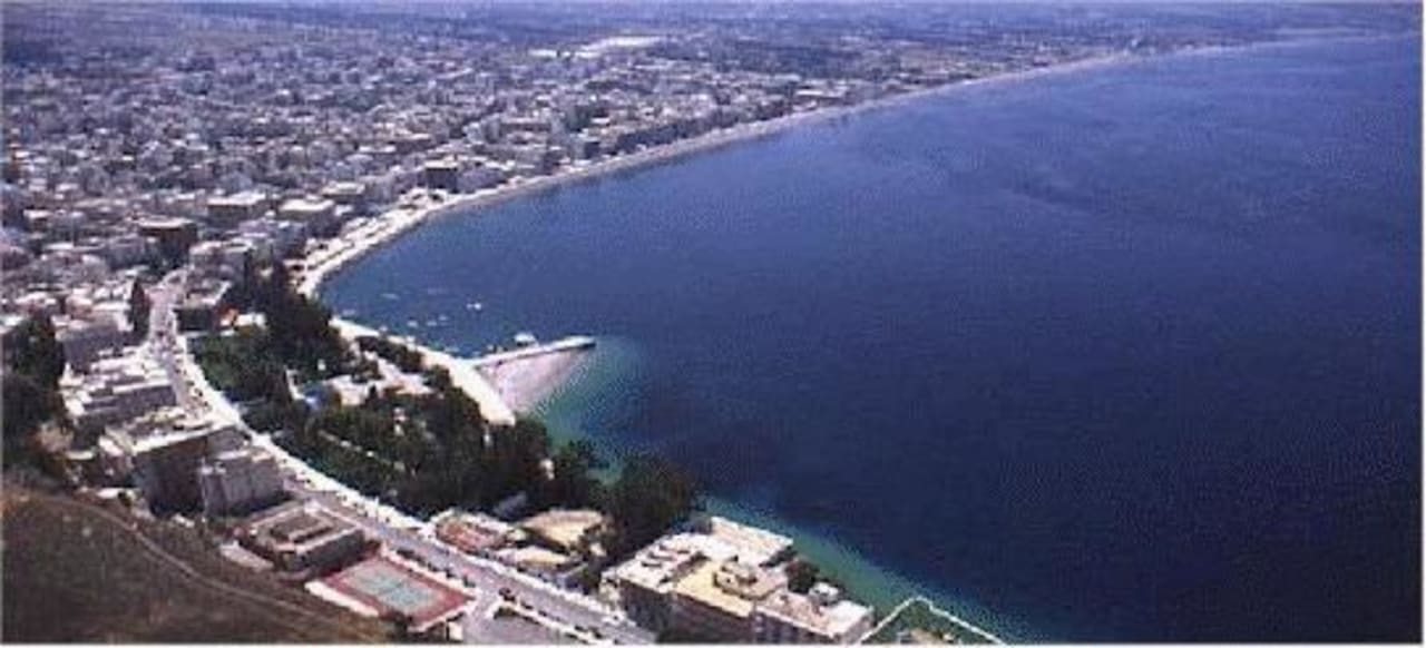 Loutraki Beach Hotel Segas