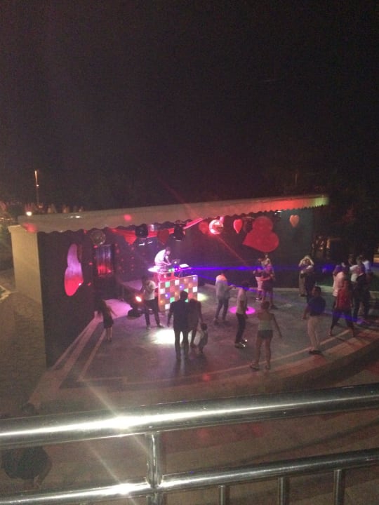 Disco  Melas Holiday Village