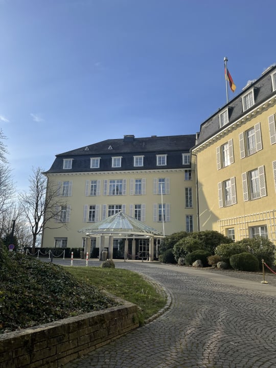 Außenansicht Steigenberger Icon Grandhotel Petersberg