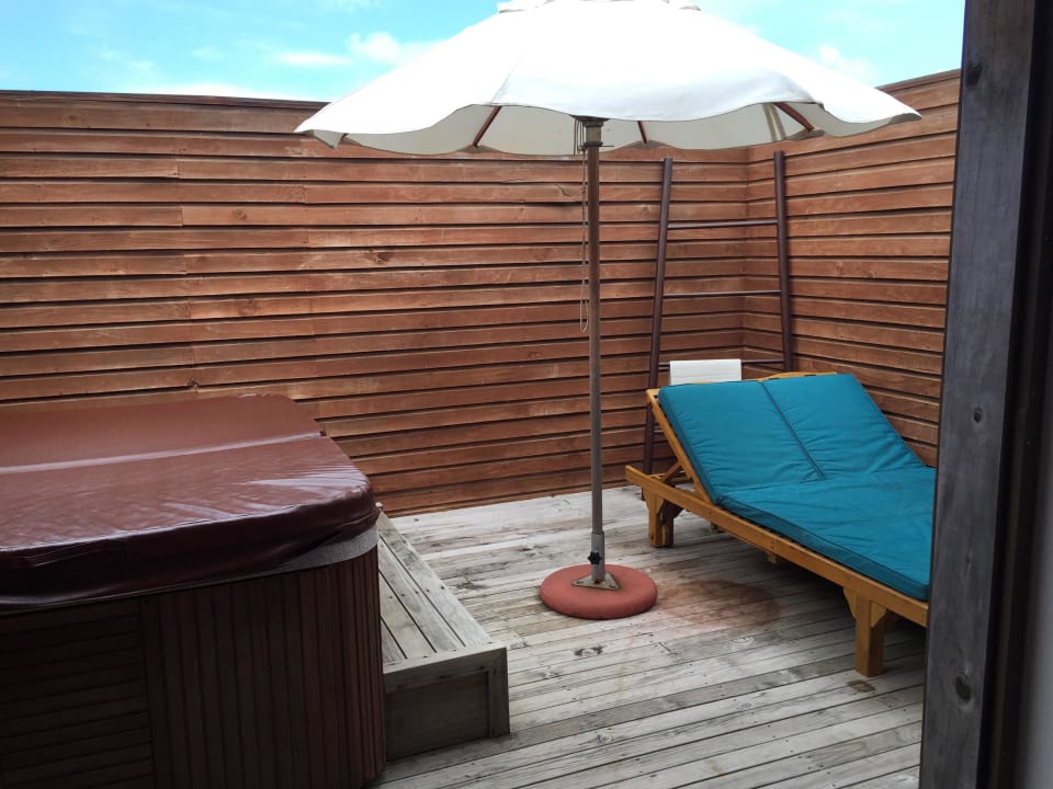 Wasserbungalow  Meeru Maldives Resort Island