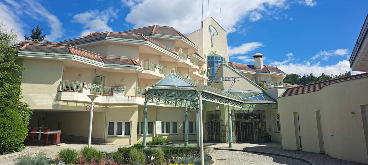 Außenansicht Reduce Hotel Thermal Bad Tatzmannsdorf