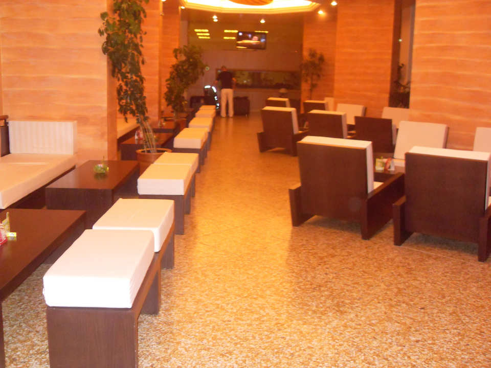 Lobby DIT Majestic Beach Resort