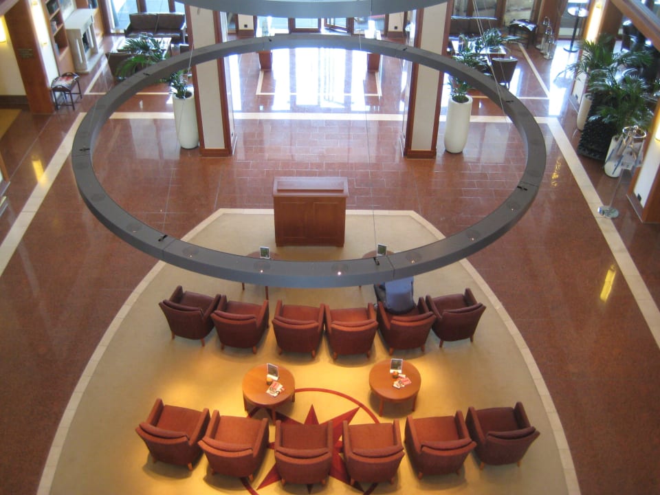 Vorbereitung für das Public Viewing ATLANTIC Hotel Wilhelmshaven