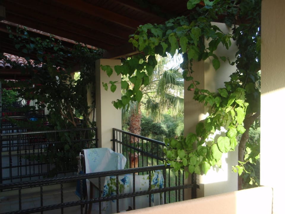 Sehr schöner Balkon Tiana Beach Resort