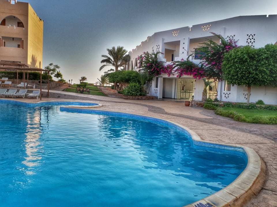 Pool Three Corners Equinox Beach Resort