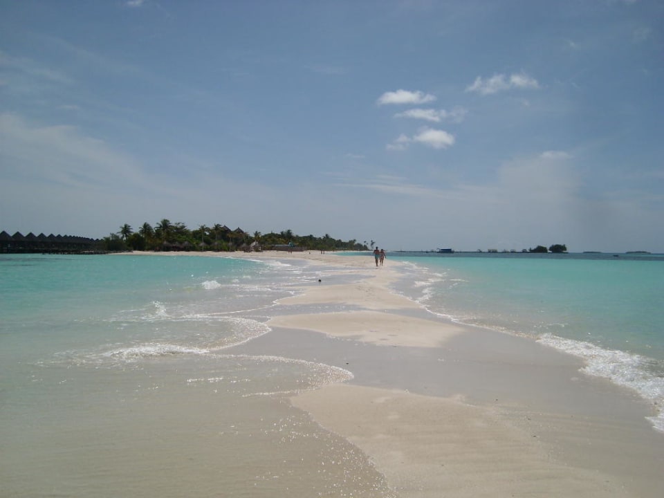 Strand Kuredu Island Resort & Spa