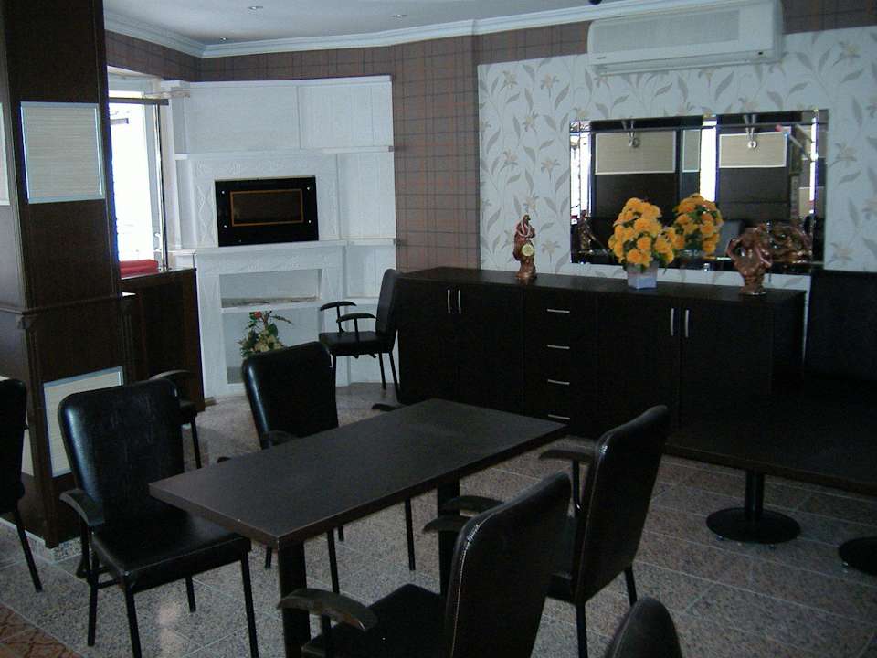 Gemeinschatsraum Hotel Kleopatra Develi