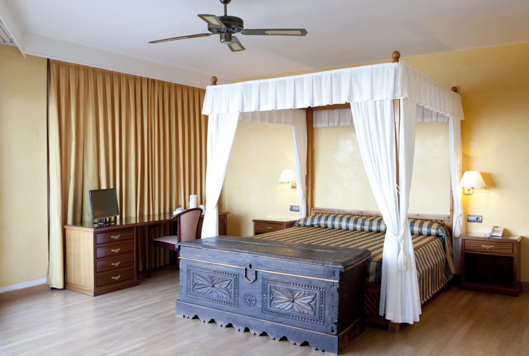 Zimmer Playalinda Hotel