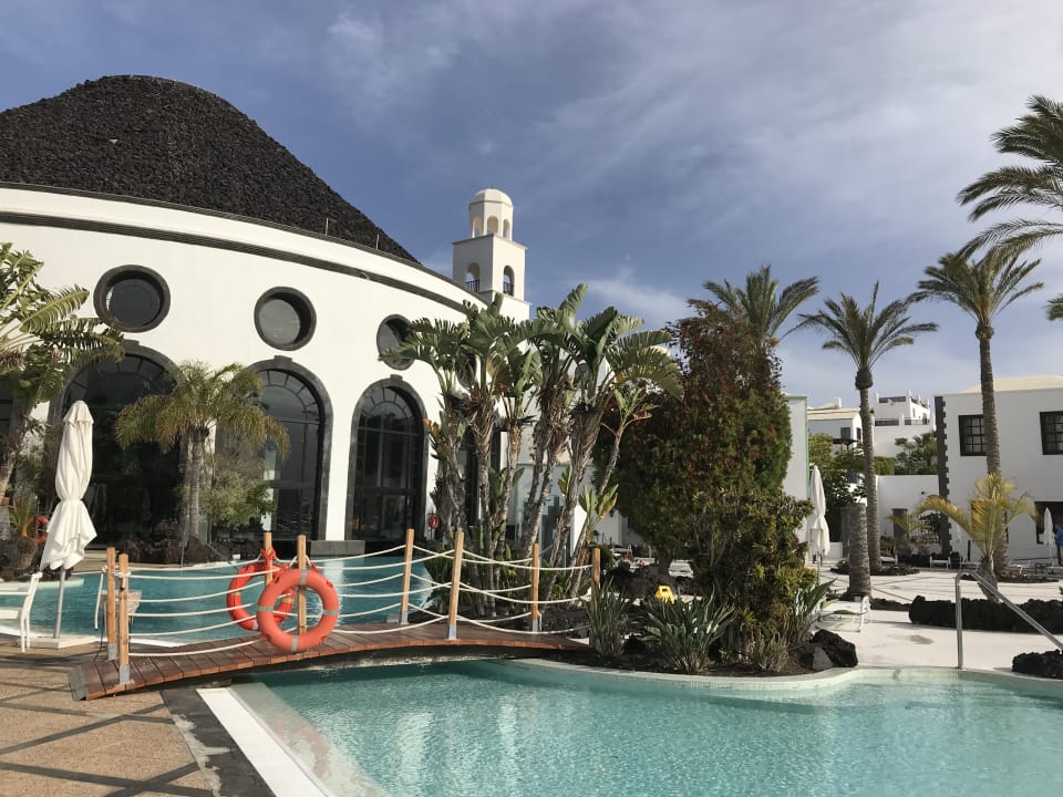 Pool Hotel LIVVO Volcan Lanzarote