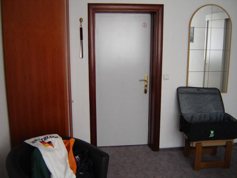 Einzelzimmer Wohnbereich Hotel Panorama