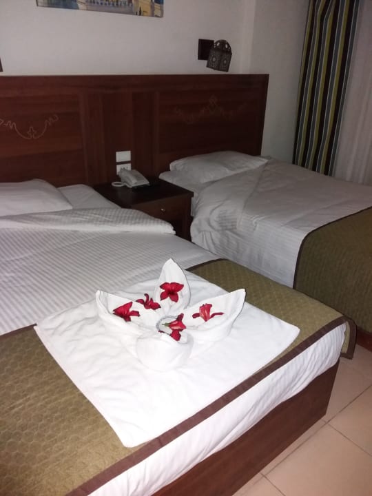 Zimmer Royal Star Beach Resort