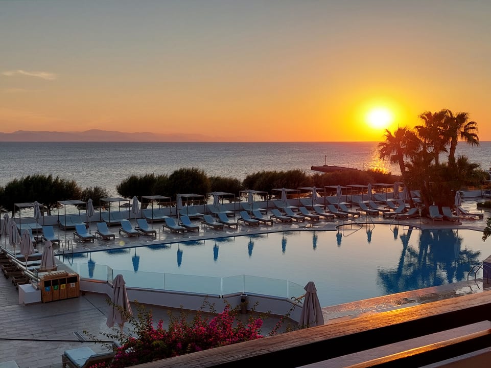 Pool TUI BLUE Oceanis Beach and Spa Resort