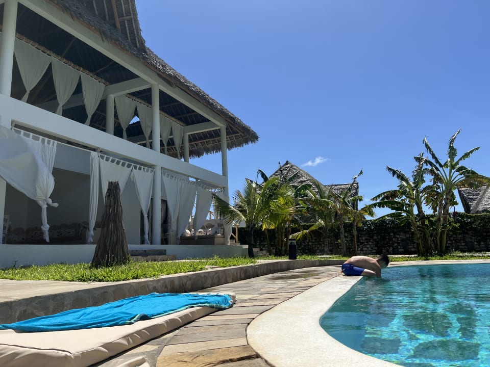 Pool Rafiki Tamu Residential Resort