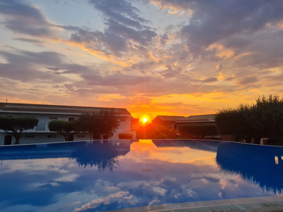 Pool Hotel Mareblue Beach