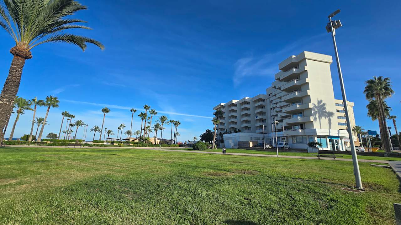 Außenansicht Hipotels Mercedes