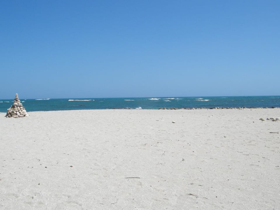 Feiner Sandstrand, Blick vom Zimmer Grand Paradise Playa Dorada